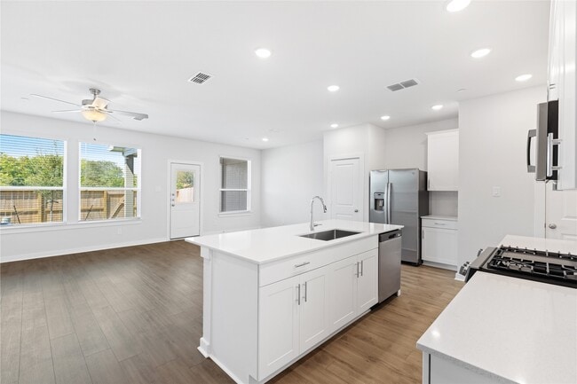 Photo - 8117 Danson Ln