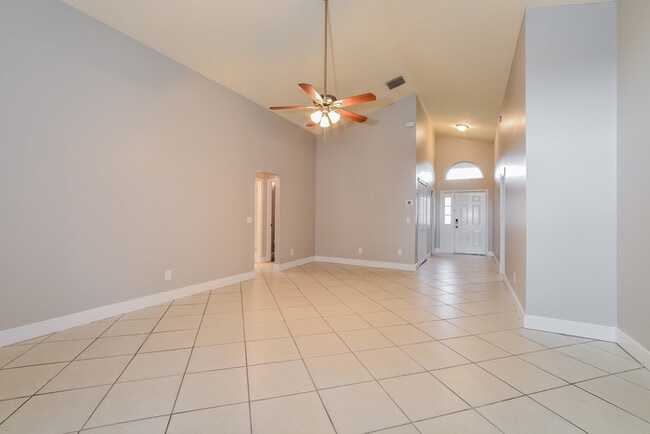 Photo - 3039 Ash Park Loop