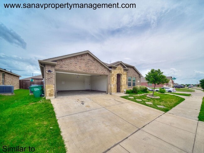 Photo - Spacious 4-Bedroom Home for Rent – 400 Wilson Way, Denton, TX