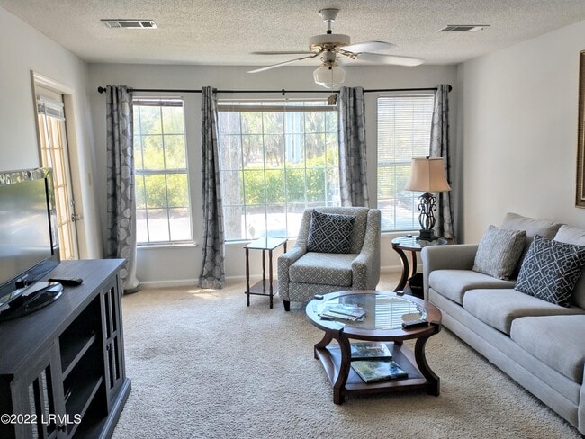 Photo - 1231 Ladys Island Dr Unidad 221