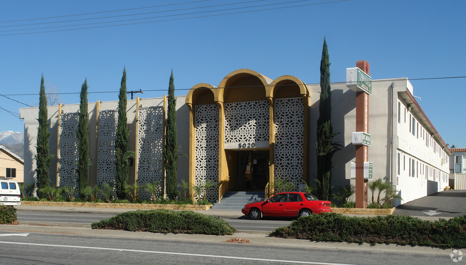 Townhouse Covina Apts - Townhouse Covina Apts