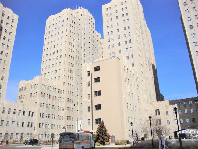 Building Photo - 4 Beacon Way Unit 202 Rental