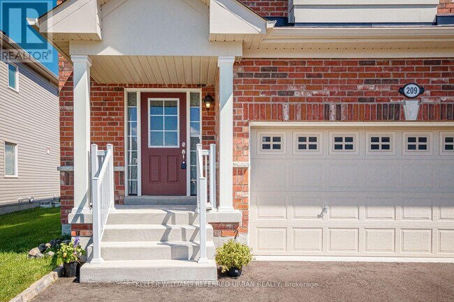 Photo - 209 Breton St