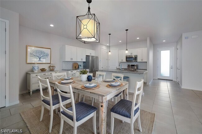 13010 Pembroke Dr