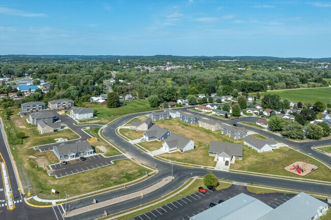 Aerial - Villas at Fox Pointe