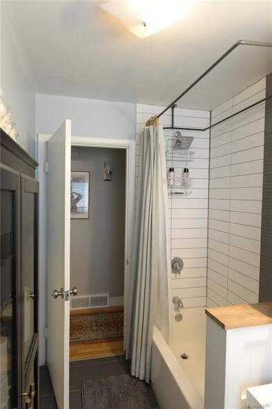 Photo - 932 S Holly St