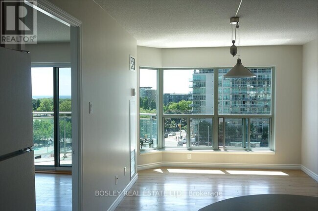 Photo - 600 Queens Quay W Unité 828