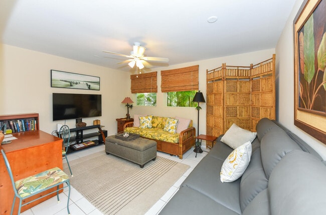 Photo - 1475 Vía Miguel