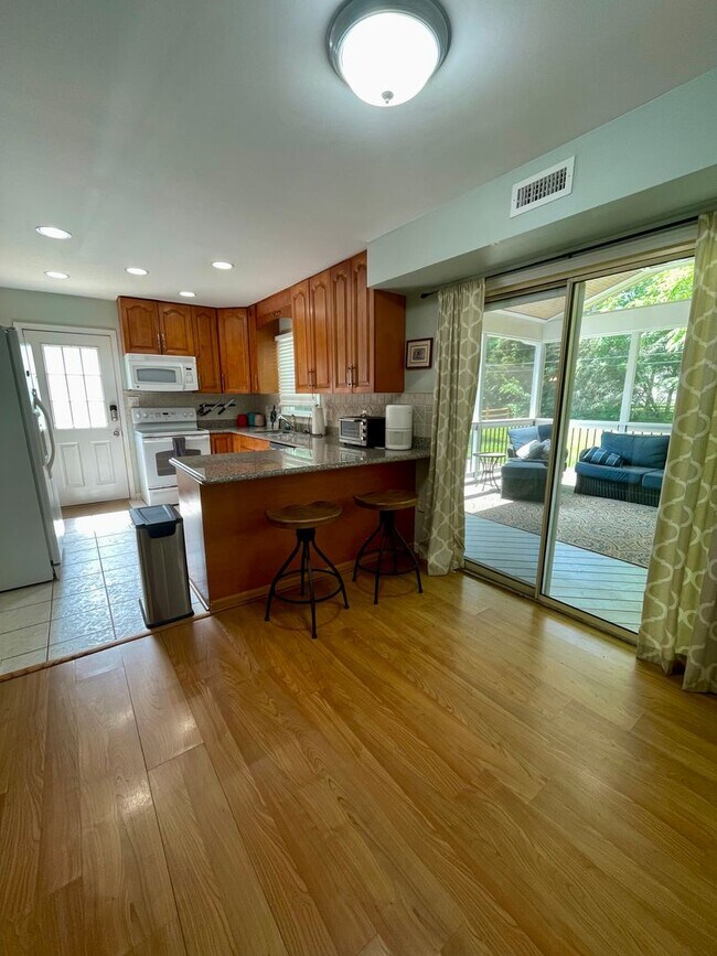 Photo - Adorable Home in Raeburn! 3Br/2BA