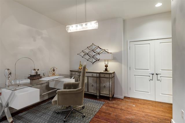 Photo - 1200 Main St Unidad 1201