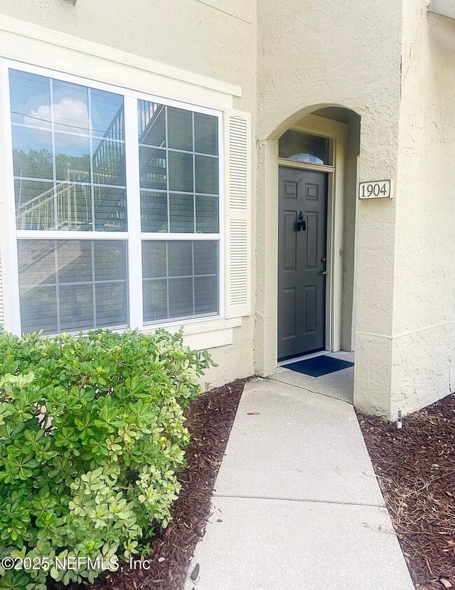 Photo - 13703 Richmond Park Dr N Condo Unit 1904