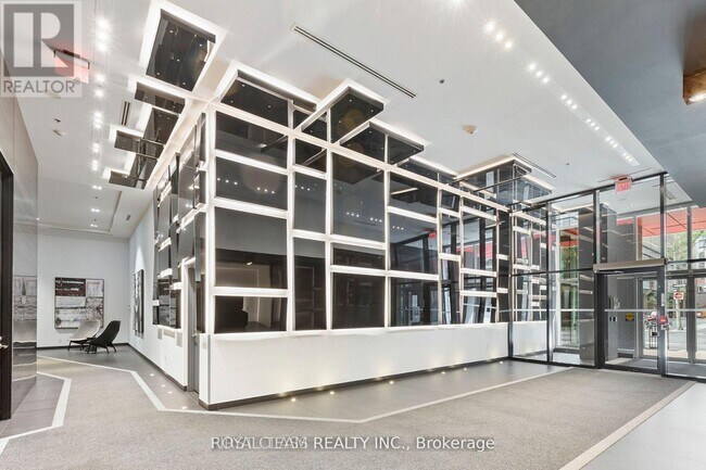 Photo - 318 Richmond St W Unit 2408