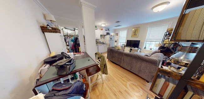 Photo - 7 Bishop Allen Dr Unit #3