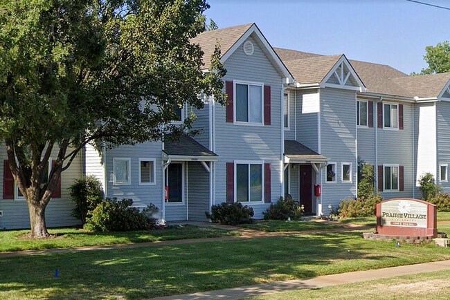 Exterior - Prairie Village Apartments