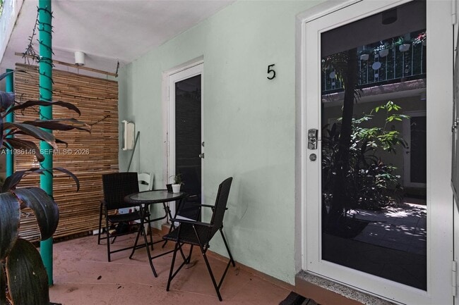 Photo - 1117 Meridian Ave Unidad 5-1117