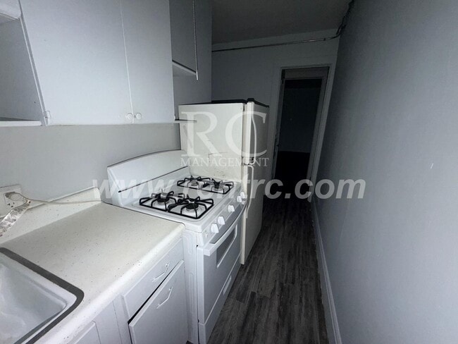 1124-3 Walnut-N