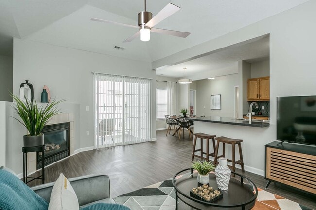Bradford Hill Apartments & Townhomes