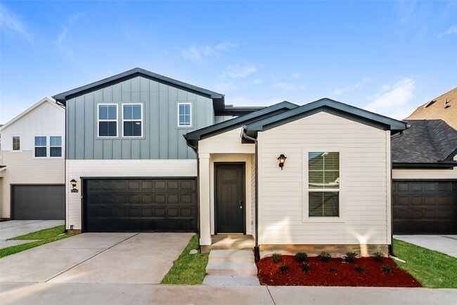 Building Photo - 22715 Terrazzo Dr