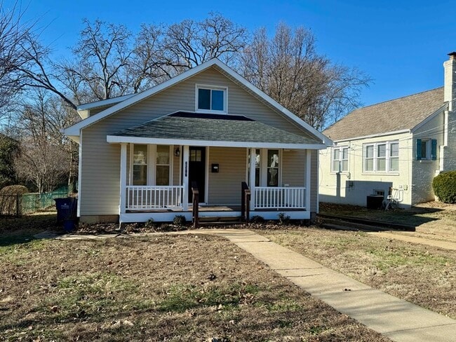 Building Photo - Beautifully Renovated 3 Bed 1 Bth Home in Webster Schools