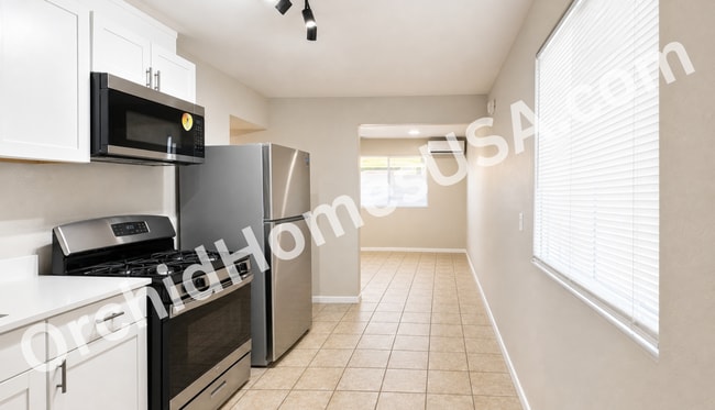 1507 W Tonto St Unit 2
