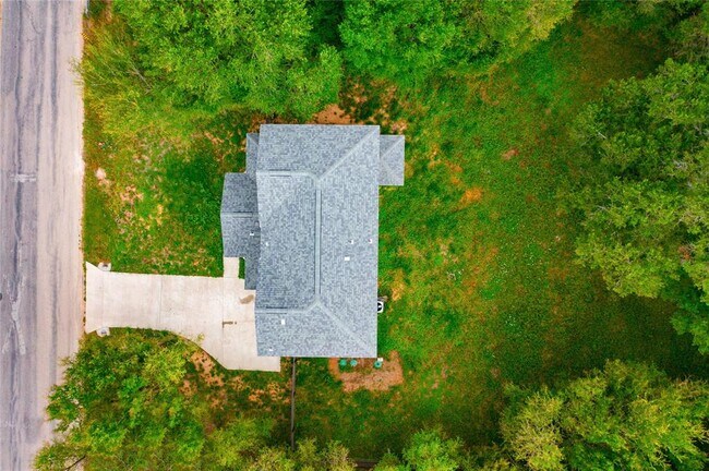 Photo - 354 Lamaloa Ln