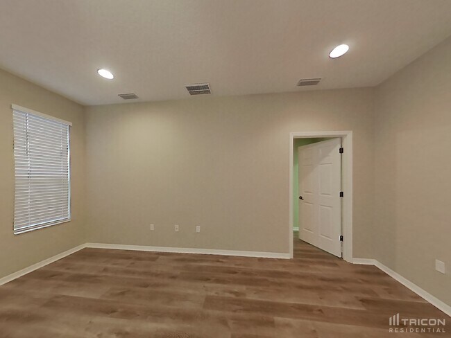 Photo - 3455 Oak Brook Ln