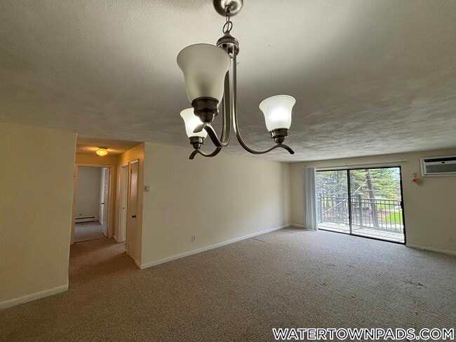 Photo - 245 Main St Unidad 64