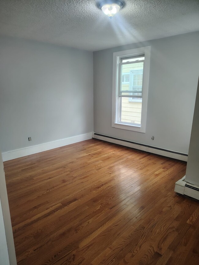 Photo - 206 Spring St Unit Apt #2