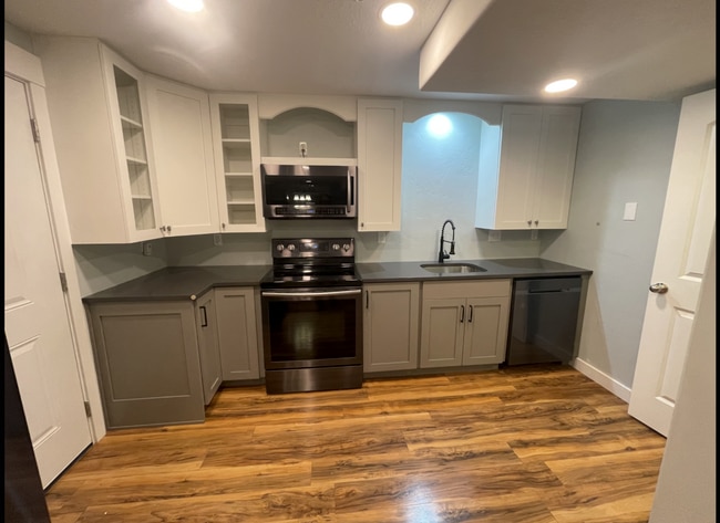 Kitchen - 3892 E South Pass Cv Unit Apt. A