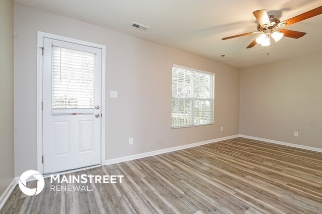 Photo - 416 Cooper St