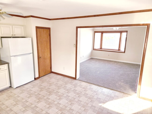 Photo - 12422 Kent Rd