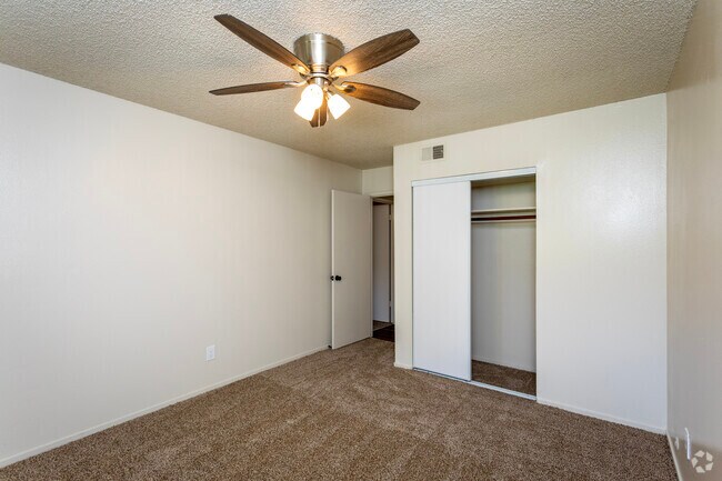 2BR, 1BA - 888SF - Second Bedroom