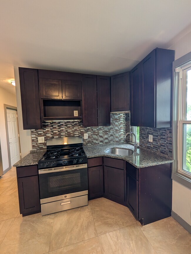 Photo - 1 Bed 1 Bath
