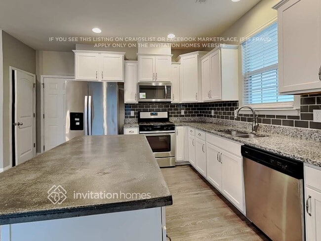 Photo - 841 Stable Fern Dr