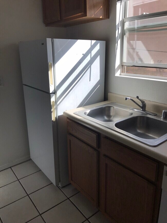 2245 Bex St Apartments Unit C Las Cruces, NM