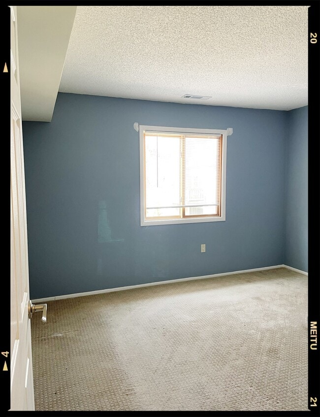 Photo - 2110 Aspen Dr Unit 2110 aspen dr