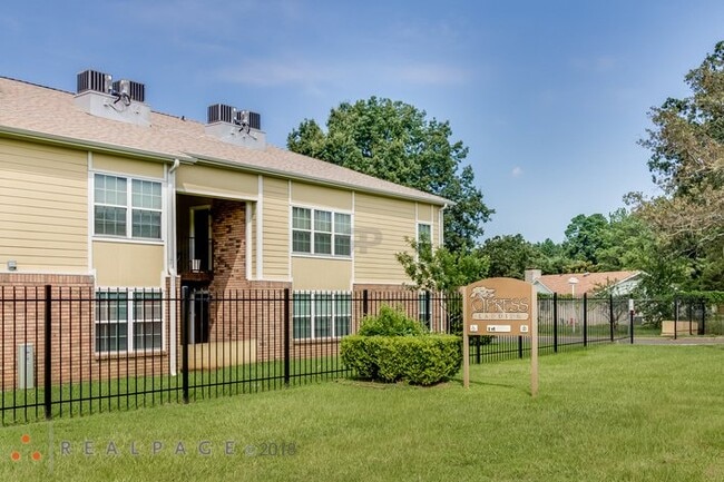 Building Photo - 4715 Hilry Huckaby III Ave Unit #4715