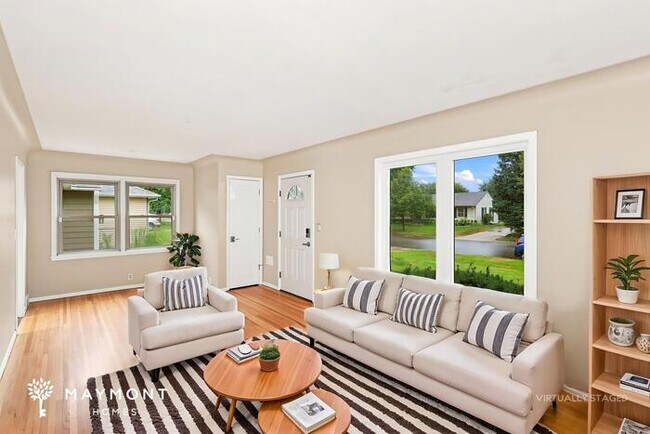 Photo - 7227 Oakland Ave S