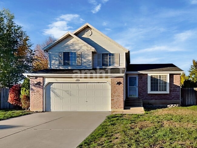 Building Photo - 172 W 2100 S