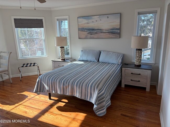 Photo - 504 N Lake Dr