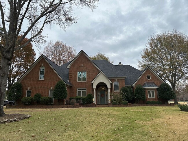 Gorgeous Collierville Home Available 04/01... - Gorgeous Collierville Home Available 04/01...