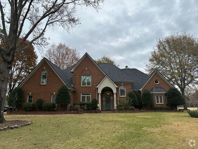 Building Photo - Gorgeous Collierville Home Available 04/01...