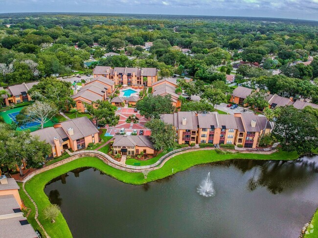 Building Photo - Waterstone at Carrollwood Rental