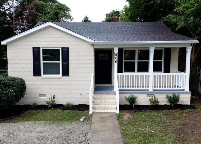 Building Photo - 500 Jackson Ln