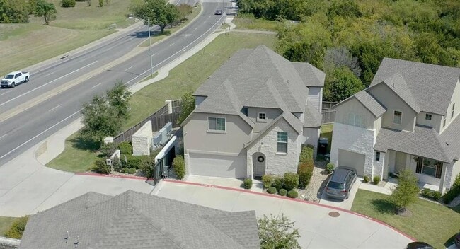 Photo - 13501 Metric Blvd Unit 1