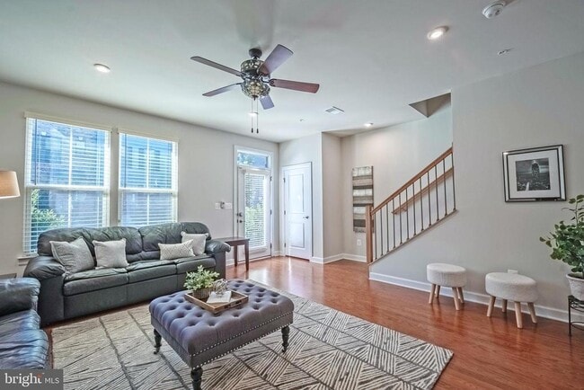 Photo - 22308 Seabring Terrace