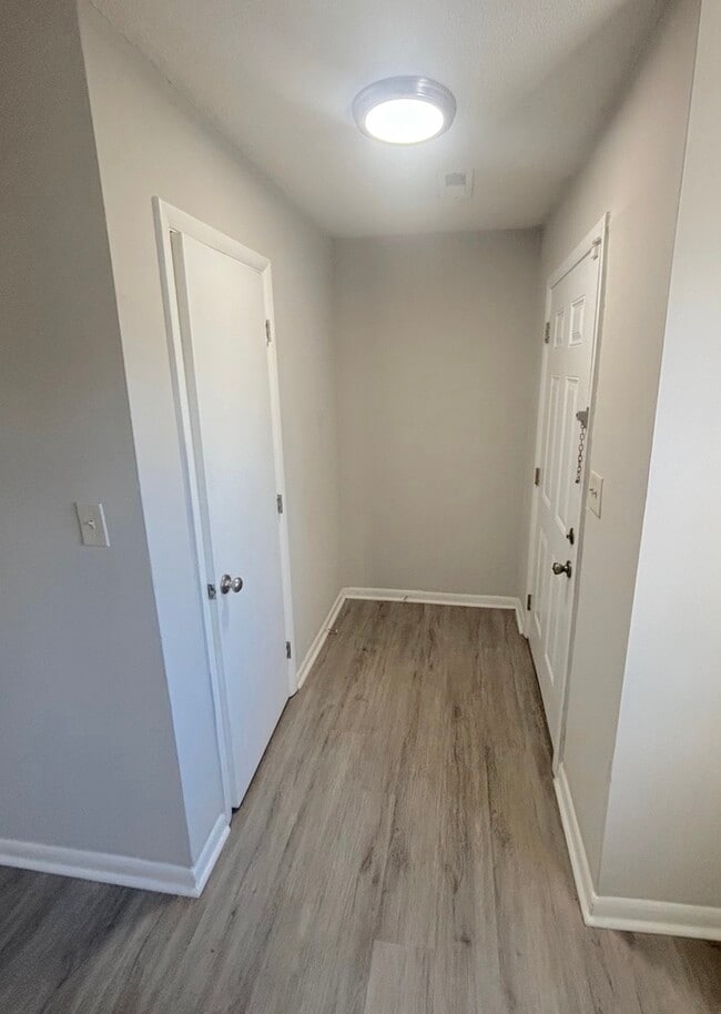 Photo - UPDATED 2BED/1BATH TOWNHOME IN TOWN CENTER VIRGINIA BEACH!!!!!