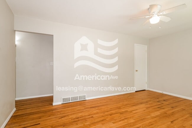 Photo - 1214 Baron Ave