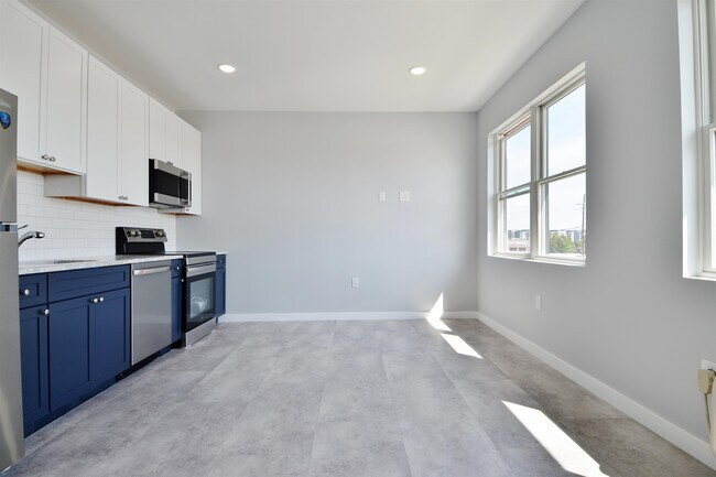 Photo - 82-84-84 E 31st St Unit 204