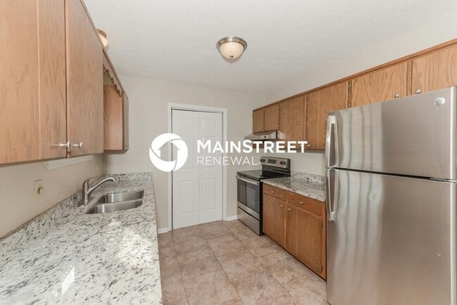 Photo - 3 Bedroom Pet-Friendly Home in La Vergne, ...